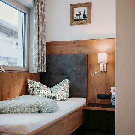 Green Apart Apartment