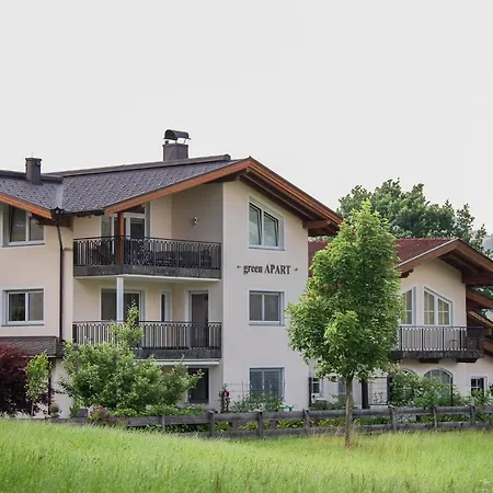 Green Apart Apartment Uderns