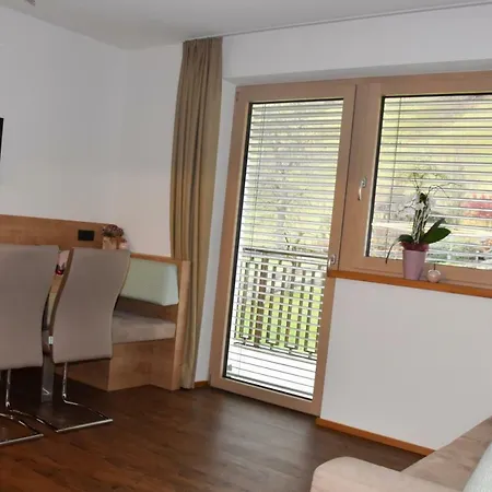 Green Apart Apartment